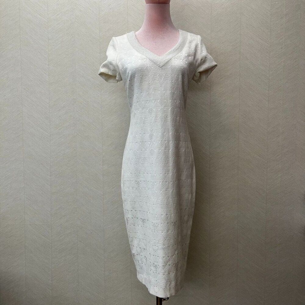 Mark and James By Badgley Mischka Ivory Embroidered V-Neck Sheath Dress Womens 4